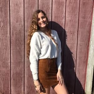 Meet your Posher, Alyssa